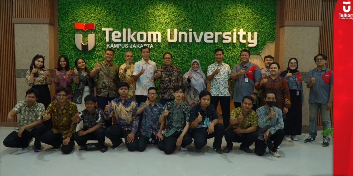 Kunjungan Industri Peserta Pelatihan TIK – Android Developer ke Telkom University Jakarta